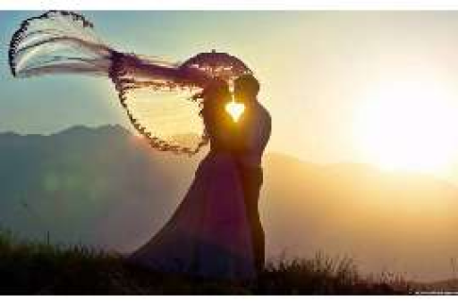 男人出轨老婆挽回婚姻：一段婚姻的救赎之路