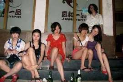 挽回出轨女朋友的最佳方法：真诚与行动的交织