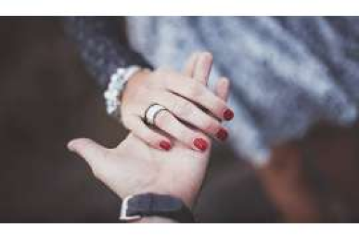 出轨离了婚的女人怎么挽回 出轨离了婚的女人怎么挽回