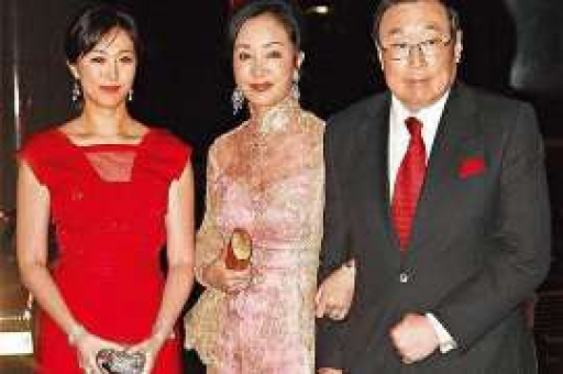 非亲姐妹私家侦探：揭秘神秘职业背后的故事